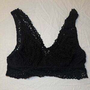 Altar'd State Intimates V-neckline Lace Bralette Size Small EUC